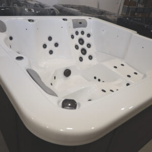 Novitek Olos M Comfort - esittelyallas - Image 3